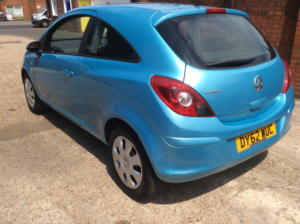 2012 Vauxhall Corsa 1.4 16v Exclusiv in Blue — image 4