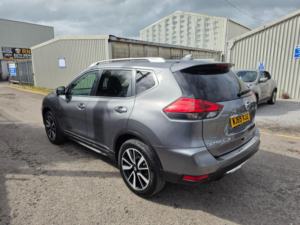 2019 Nissan X-Trail 1.7 Dci Tekna Euro 6 (s/s) 5dr in Grey — image 4