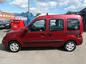 2004 Renault Kangoo 1.2 16v Expression 5dr in Red — image 5