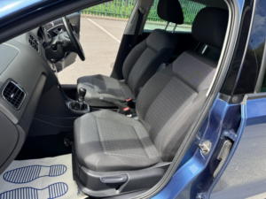2015 Volkswagen Polo 1.4 Tdi Bluemotion Tech Sel in Blue — image 6