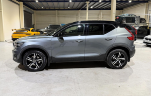 2019 Volvo Xc40 2.0 D3 R-Design Auto AWD Euro 6 (s/s) 5dr in Grey — image 5