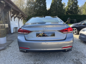2015 Hyundai Genesis 3.8 Gdi V6 in Silver — image 6