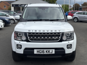 2016 Land Rover Discovery 4 3.0 Sd V6 Graphite SUV 5dr Diesel Auto 4WD Euro 6 (s/s) (256 Bhp) in White — image 2