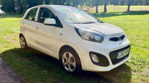 2012 Kia Picanto 1.0 1 Air Euro 5 5dr in White — image 4