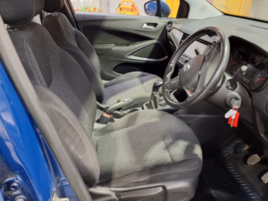 2019 Vauxhall Crossland X 1.2 Se SUV 5dr Petrol Manual Euro 6 (83 Ps) in Blue — image 6