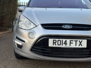 2014 Ford S-Max 2.0 Tdci Titanium in Silver — image 4