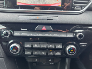 2019 Kia Sportage 1.6 Gdi 2 SUV 5dr Petrol Manual Euro 6 (s/s) (130 Bhp) in Red — image 5