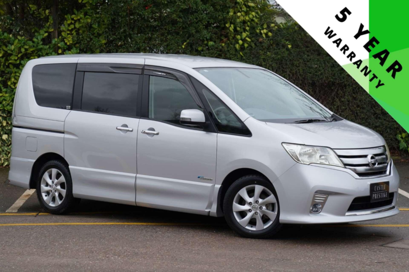 2012 Nissan Serena 2.0 Highway Star S-Hybrid 5dr 8 Seats in Silver — image 1