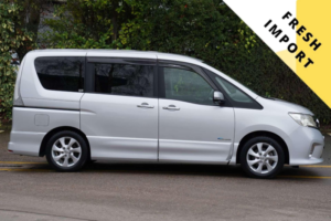2012 Nissan Serena 2.0 Highway Star S-Hybrid 5dr 8 Seats in Silver — image 2