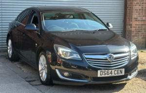 2014 Vauxhall Insignia 2.0 Cdti Ecoflex Sri Nav Euro 5 (s/s) 5dr in Black — image 3