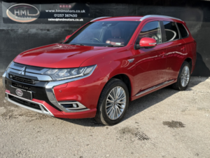 2019 Mitsubishi Outlander 2.4 H Twinmotor 13.8kwh 5hs in Red — image 2