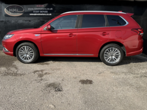 2019 Mitsubishi Outlander 2.4 H Twinmotor 13.8kwh 5hs in Red — image 3