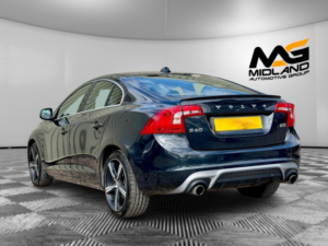 2017 Volvo S60 2.0 D3 R-Design Nav Euro 6 (s/s) 4dr in Grey — image 5