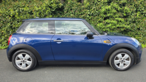 2015 MINI Hatch 1.5 One D 3dr Hatch (euro 6) in Blue — image 6
