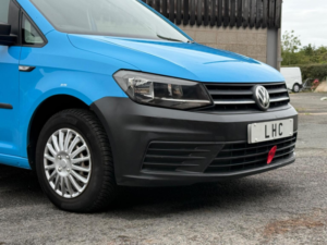 2016 Volkswagen Caddy Maxi 2.0 Tdi C20 Bluemotion Tech Startline Lwb Euro 6 (s/s) 6dr in Blue — image 3