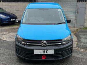 2016 Volkswagen Caddy Maxi 2.0 Tdi C20 Bluemotion Tech Startline Lwb Euro 6 (s/s) 6dr in Blue — image 4