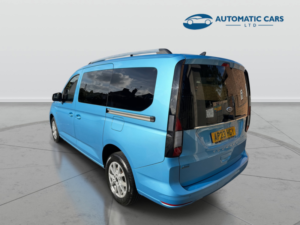 2023 Ford Tourneo Connect 5 Seater Titanium Ecoblue in Blue — image 5