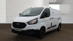 2019 Ford Transit Custom 2.0 300 Ecoblue Leader in White — image 2