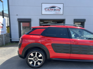 2016 Citroen C4 Cactus 1.2 Puretech Flair in Red — image 4