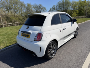 2016 Abarth 595 1.4 Abarth 595 1.4 Tjet 140 Hp in White — image 4