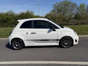 2016 Abarth 595 1.4 Abarth 595 1.4 Tjet 140 Hp in White — image 5