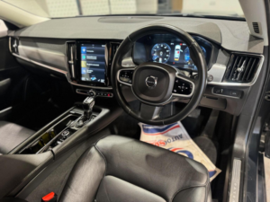 2018 Volvo V90 2.0 D4 Momentum Auto Euro 6 (s/s) 5dr in Grey — image 2