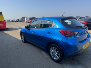2016 Mazda Mazda2 1.5 Skyactiv-G Se-L Euro 6 (s/s) 5dr in Blue — image 4