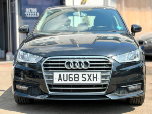 2018 Audi A1 1.4 Tfsi Sport Sportback S Tronic Euro 6 (s/s) 5dr (nav) in Black — image 3