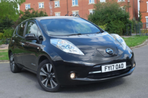 2017 Nissan Leaf 30kwh Tekna Auto 5dr in Black — image 3
