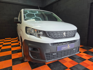 2024 Peugeot Partner 1.5 Bluehdi 1000 Professional Premium + Standard Panel Van 5dr Diesel Manual Swb Euro 6 (s/s) (100 Bhp) in White — image 5