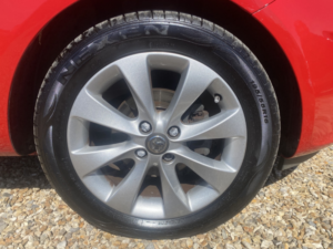 2014 Vauxhall Corsa 1.2 16v Excite in Red — image 4