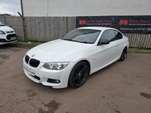 2013 BMW 3 Series 2.0 320d M Sport Coupe in White — image 3