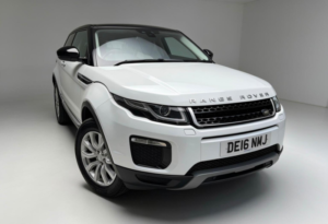 2016 Land Rover Range Rover Evoque 2.0 Ed4 Se Tech Fwd Euro 6 (s/s) 3dr in White — image 6