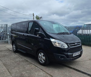 2017 Ford Tourneo Custom 2.0 310 Titanium Independence 5dr L1 in Black — image 5