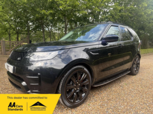 2017 Land Rover Discovery 3.0 Td V6 Hse Luxury Auto 4WD Euro 6 (s/s) 5dr in Black — image 5