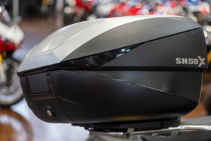2022 BMW R 1250 Gs Adventure 1250 Te in Multicolour — image 4