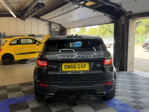 2017 Land Rover Range Rover Evoque 2.0 Td4 Hse Dynamic Lux in Grey — image 6