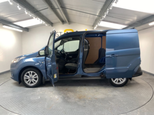 2020 Ford Transit Connect 1.5 200 Ecoblue Limited Panel Van 5dr Diesel Manual L1 Euro 6 (s/s) (120 Ps) in Blue — image 3