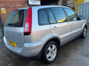 2010 Ford Fusion 1.6 Zetec 5dr in Silver — image 3