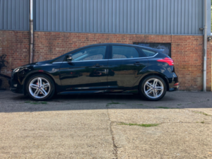 2016 Ford Focus 1.0 T Ecoboost Zetec S in Black — image 3