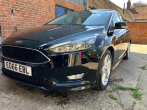 2016 Ford Focus 1.0 T Ecoboost Zetec S in Black — image 4
