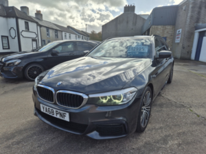 2018 BMW 5 Series 2.0 520d M Sport Touring in Grey — image 5
