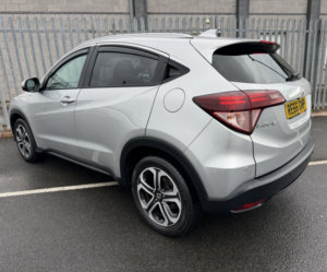 2016 Honda Hr-V Executive 1.6 I-Dtec in Silver — image 4
