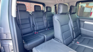 2023 Peugeot Traveller 2.0 Bluehdi Allure Standard MPV 5dr Diesel Eat8 Mwb Euro 6 (s/s) (180 Ps) — image 3