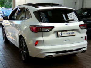 2023 Ford Kuga 2.5h Duratec St-Line X Edition SUV 5dr Petrol Hybrid CVT Euro 6 (s/s) (190 Ps) in White — image 4