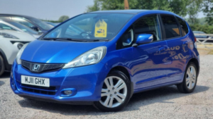 2011 Honda Jazz 1.4 I-Vtec Ex CVT Euro 5 5dr in Blue — image 3