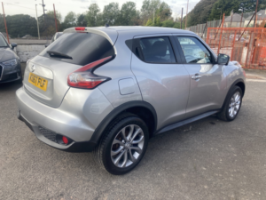 2017 Nissan Juke 1.6 Tekna in Silver — image 4