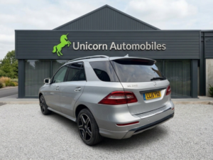 2015 Mercedes-Benz M Class 2.1 Ml250 Bluetec Amg Line in Silver — image 5