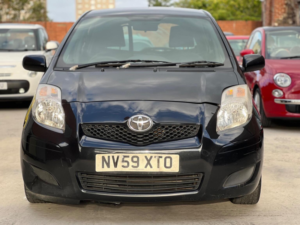 2009 Toyota Yaris 1.33 Dual Vvt-I Tr Multimode Euro 4 (s/s) 5dr in Black — image 5