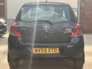 2009 Toyota Yaris 1.33 Dual Vvt-I Tr Multimode Euro 4 (s/s) 5dr in Black — image 6